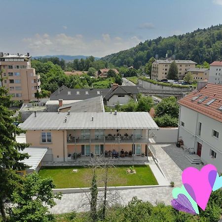 Accommodation Baron Lublana Zewnętrze zdjęcie